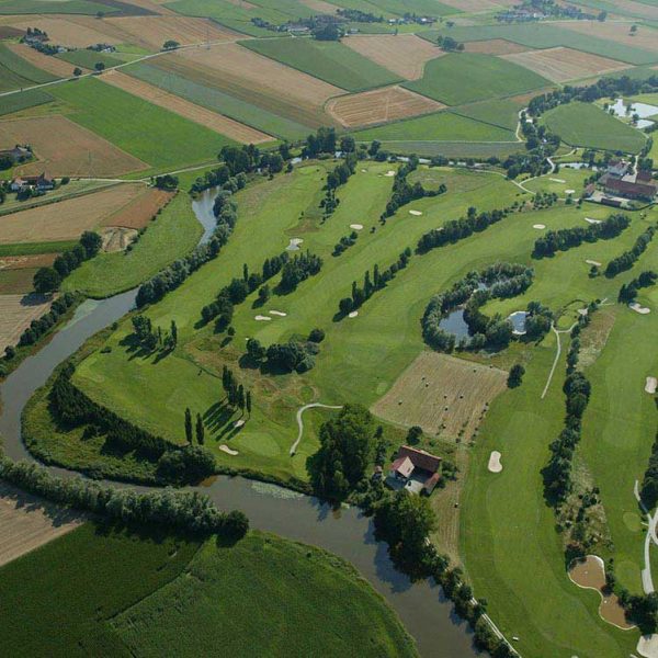 Golfplatz-Sagmuehle-von-oben